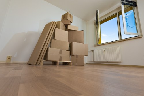 Home removal service for customers in Colliers Wood